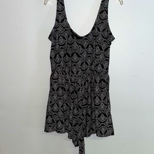 Blair swimsuit tankini size 18, black patterned